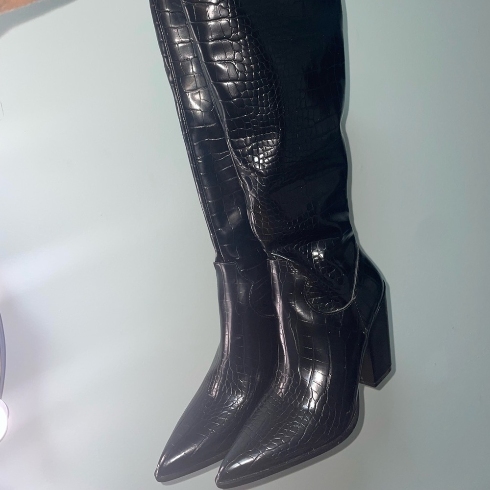 NWB Black Cowboy Boots